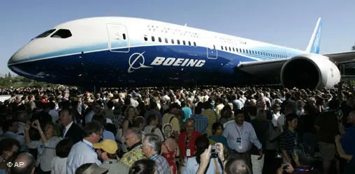 Boeing 787 vs. Airbus A350