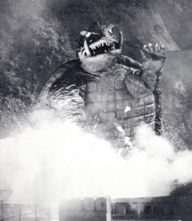 Filmografía godzilla, gamera, mothra + kaiju eiga