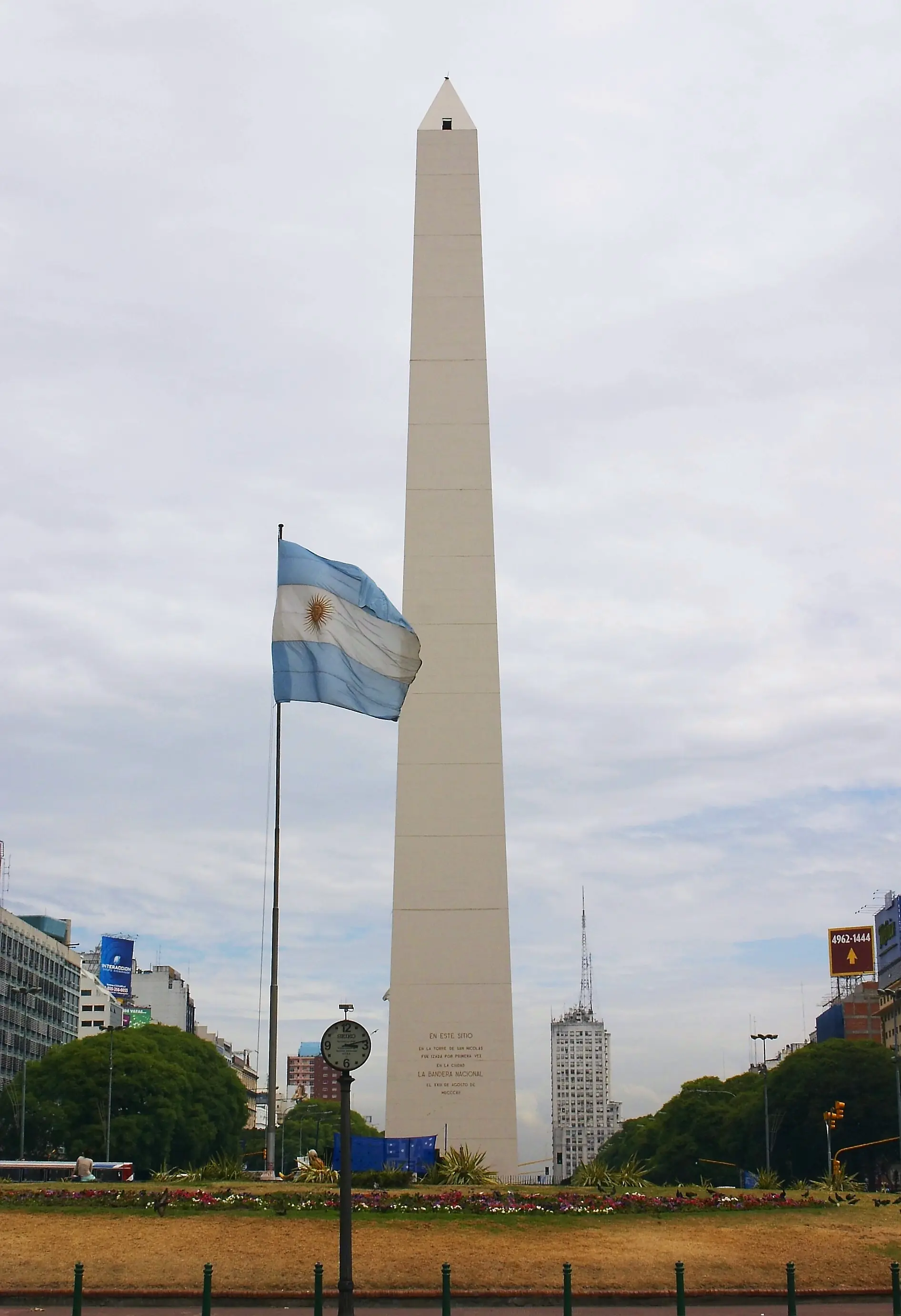 La historia del obelisco