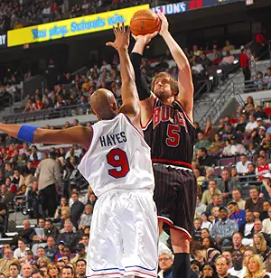 Ginobili 37 puntos de nuevo