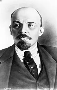 U.R.S.S con Lenin y Trotsky en videos.
