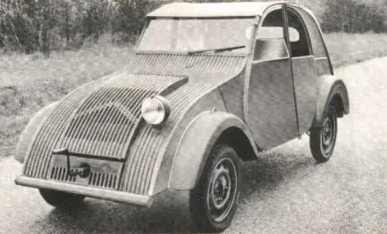 Megapost Citroën 2CV