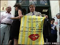 Los lesbianos pierden el juicio