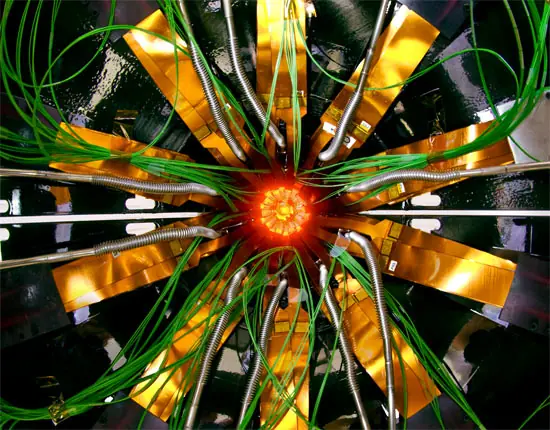 Espectacular video que muestra cómo funciona el LHC