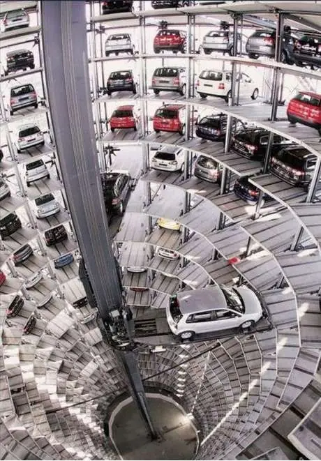 Los 10 Autos más lujosos Del MUNDO