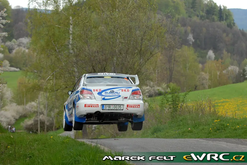 Autos Boladores ( +50pics)