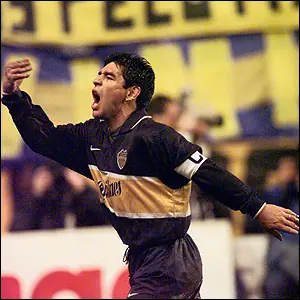 Megapost Diego Armando Maradona - El Mejor Jugador De Todos