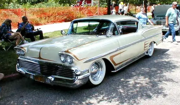 Muchos Hot Rods