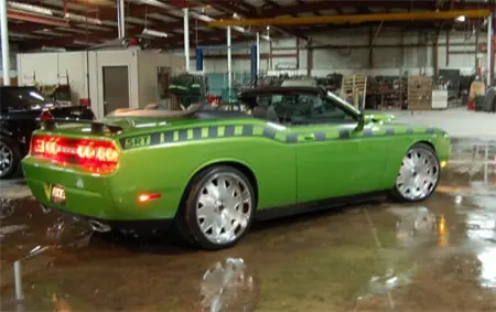 Dodge Challenger Descapotable (Bestial!!)