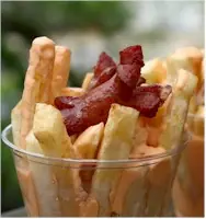 Un delicioso Salchipapa
