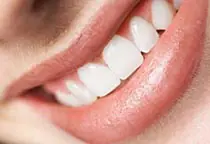 Blanquea tus dientes de forma casera