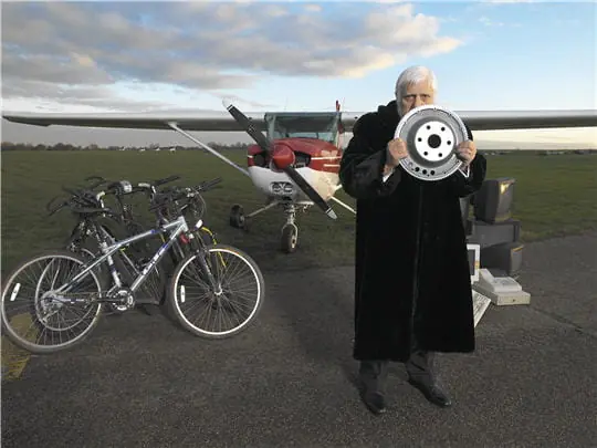 El hombre que se comio un avion