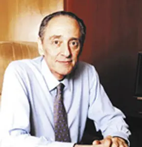 El Misterioso Señor Hector Magnetto y clarin