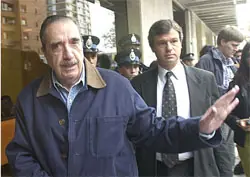 El hombre que fue la sombra de Alfonsín