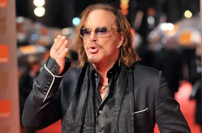 Courtney Love o un Gorila?