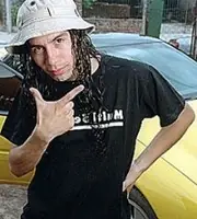 Hacen cumbia el Himno a Sarmiento