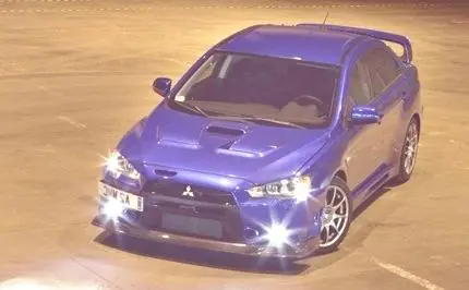 Mitsubishi Lancer Evo X FQ-400