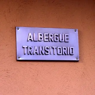 telos, hoteles alojamiento, dónde y cuáles?