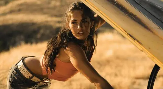Megan Fox podría sustituir a Angelina Jolie en Tomb Raider