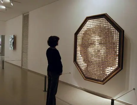 Increible: Espejo de Madera