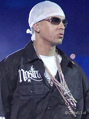 MegaPost Daddy Yankee