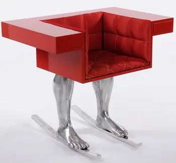 Una silla con piernas … una verdadera pesadilla de diseño