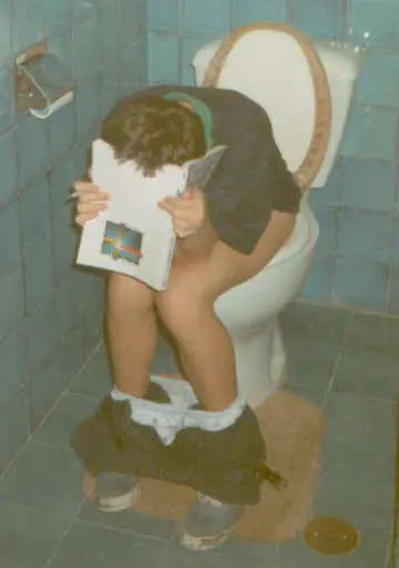 9 pasos para ir al baño en el colegio sin que te descubran