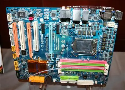I5: Intel pone a dieta los core I7