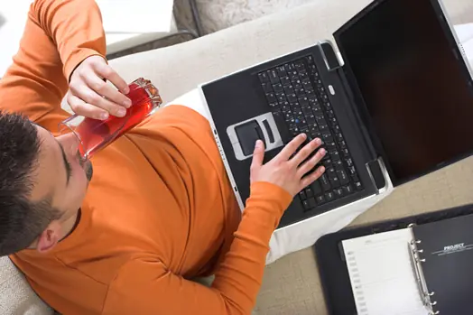 Pros y Contras de Trabajar desde Casa