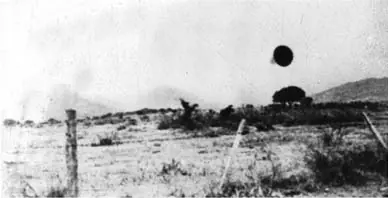 OVNI visto y fotografiado por capitan de las FF.AA en 1960