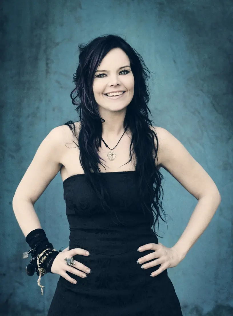Anette Olzon publicará su primer álbum solista en el 2010