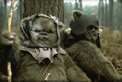 Michael Reencarno en un Ewok alzado