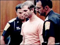 Jeffrey Dahmer: El Carnicero de Milwaukee (parte 2)