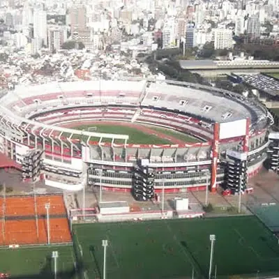 ¿Vas a Ver a Metallica? CapaZ te sirva esto