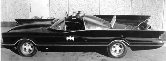 Historia del Batimovil Modelo 66