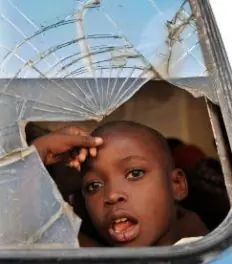 Diez estadounidenses detenidos por tráfico de niños