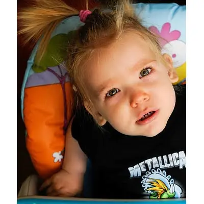 Una niña sueca llamada Metallica