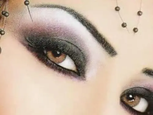 Maquillaje De Ojos Marrones