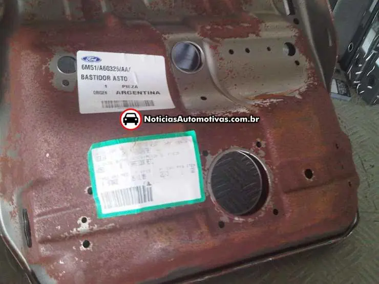Nuevo Ford Focus con piezas oxidadas