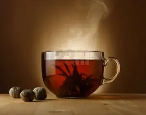 Beber té muy caliente produce cáncer de esófago