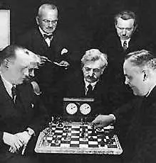 Alexander Alekhine un grande sin palabras