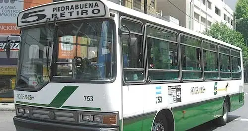 Situaciones cotidianas; viajar en colectivo...