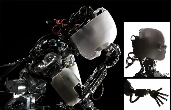 iCUB el Robot más inteligente Hasta el momento!!