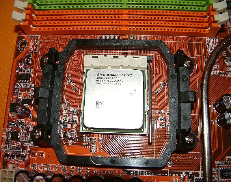 Como cambiar la pasta térmica del procesador