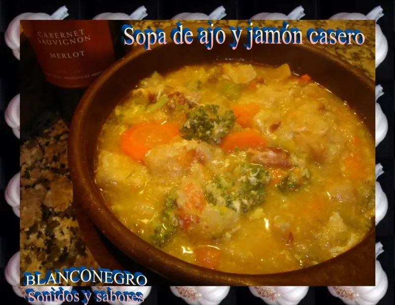 Sopa de ajo y jamón casero (cocina económica)