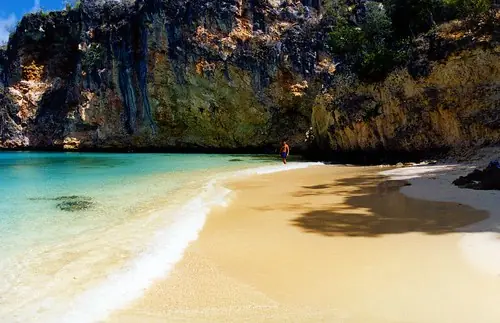 Las Ultimas Colonias del Mundo