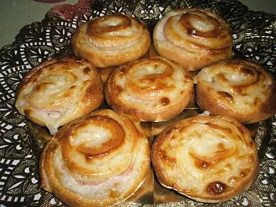 Espirales de jamón y queso