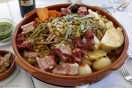 Puchero a la criolla
