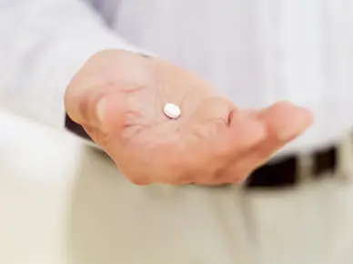 Desarrollan pastilla anticonceptiva trimestral para hombres