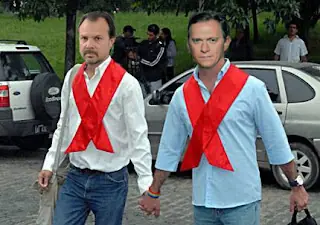Bonelli y Sylvestre se besarían en cámara (A Dos Voces)